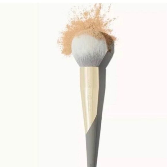 Complex & Culture Makeup Brush Quality outstanding - Picture 12 of 14